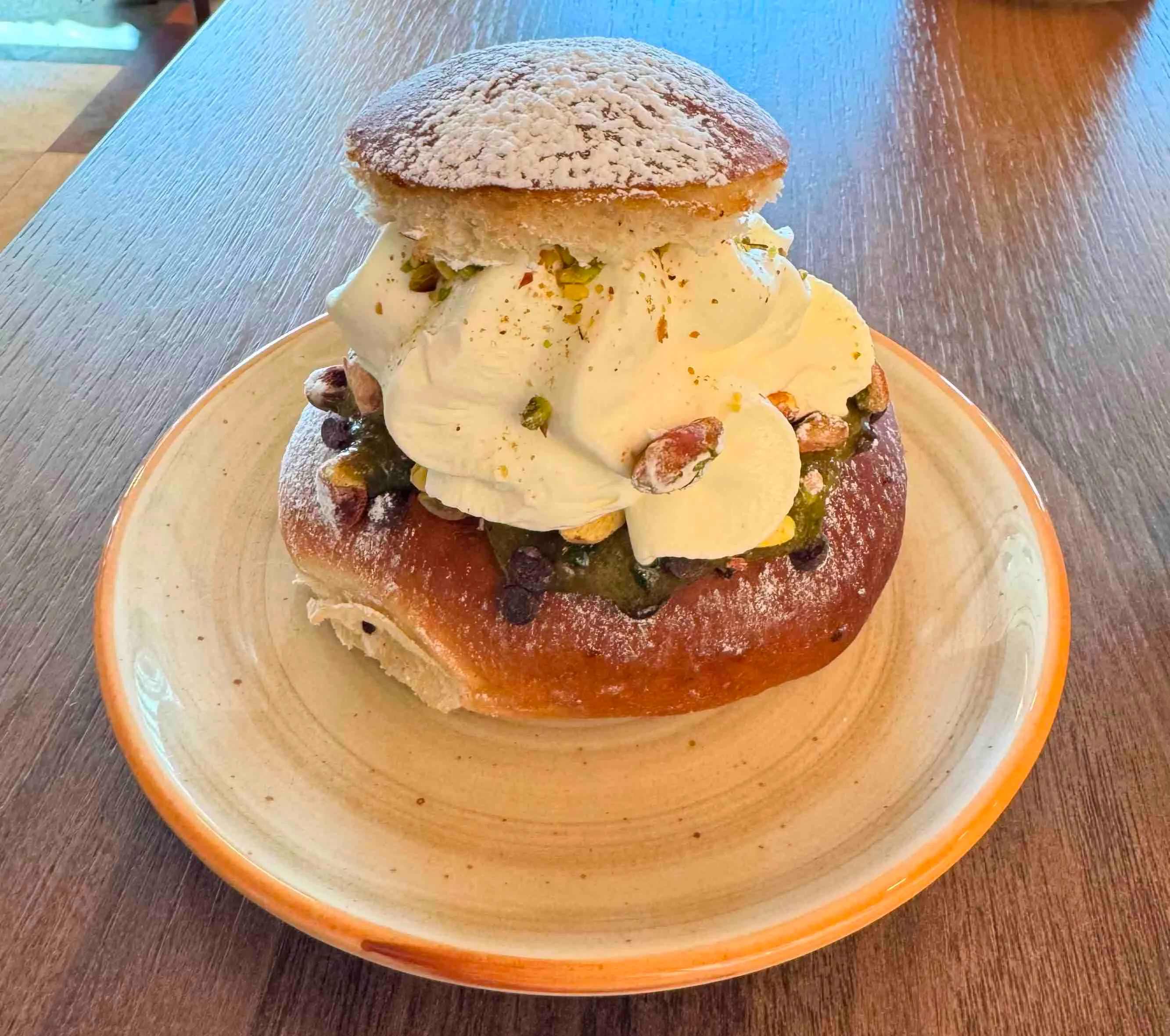 This is the fattest semla ever